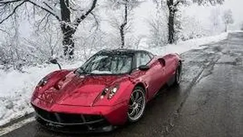 杨幂分享早年旧照，童星身份见证从小美到老的蜕变