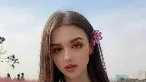 巴中“川超”主场决战：超2万球迷激情助威